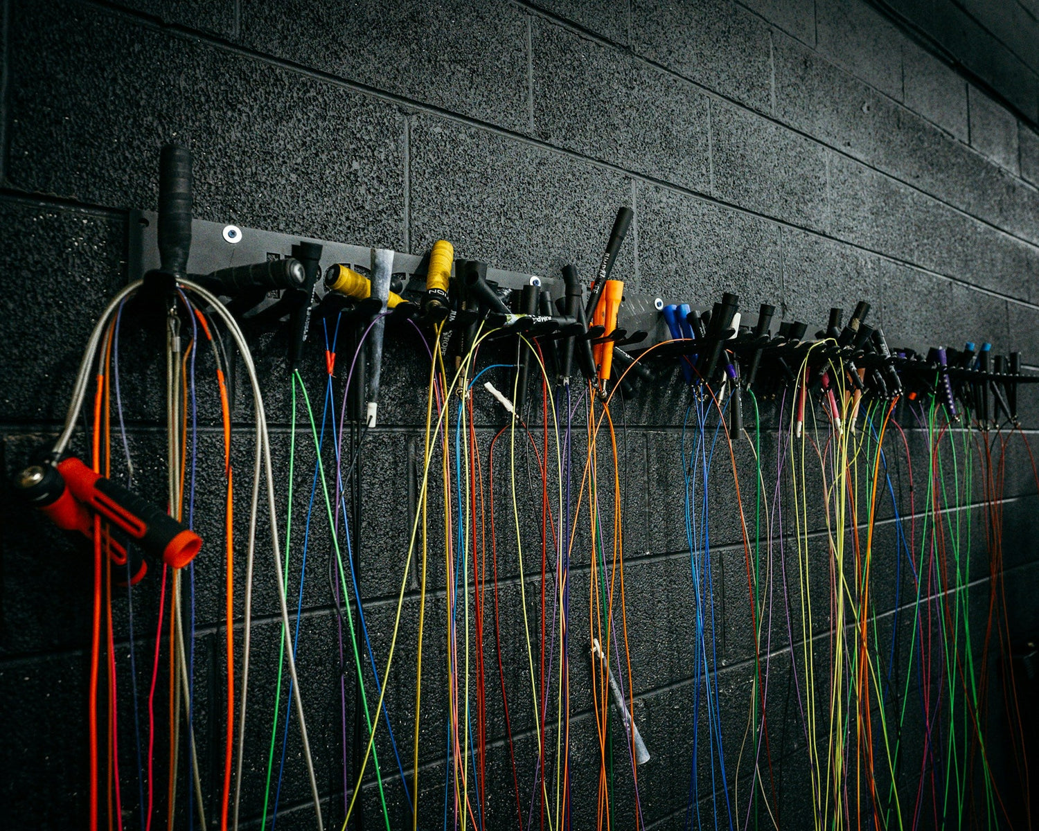 Speed-jump-rope-for-cardio-and-endurance-workouts